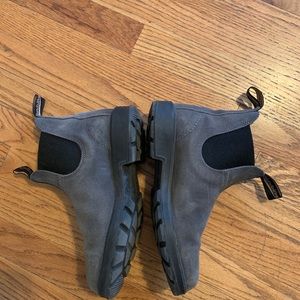Women’s Suede Blundstones, Steel Grey